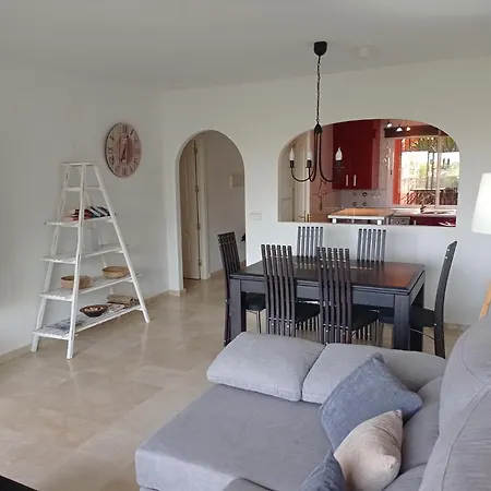 2111-beautiful Groundfloor With Garden Sea View